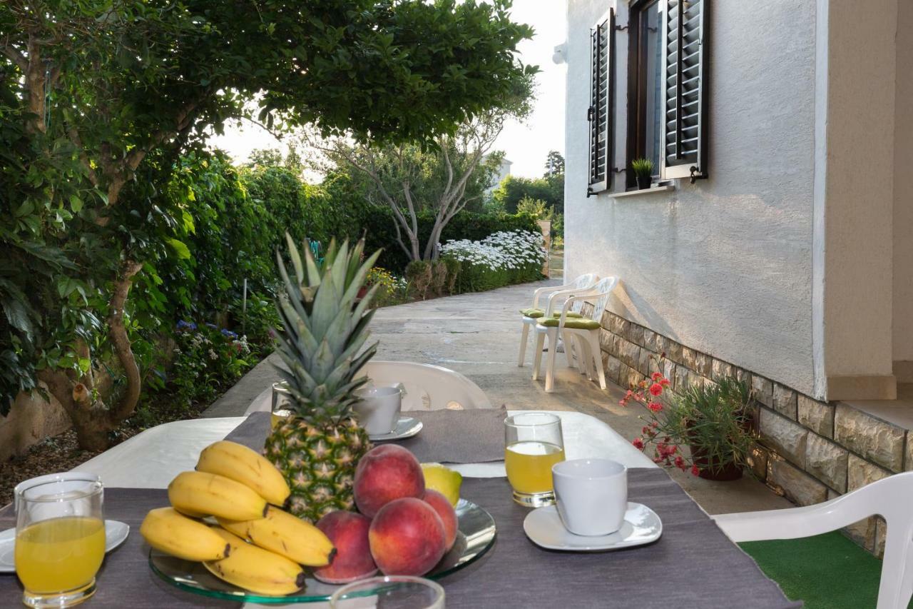 Cozy Apartment Josipa Privlaka  Exterior photo
